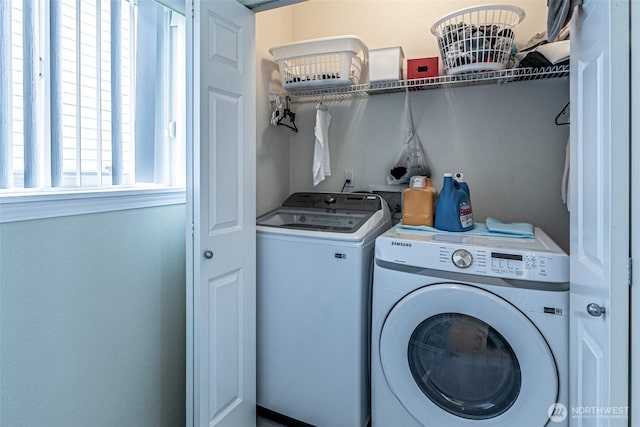 14231 SE 282nd St, Kent, WA 98042 - laundry room with separate washer and dryer and laundry area