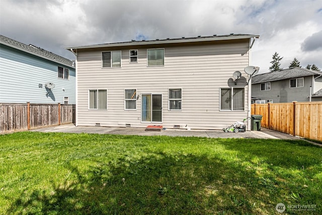 14231 SE 282nd St, Kent, WA 98042 - rear view of property with a yard, a patio area, and a fenced backyard