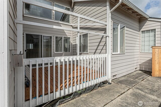 14231 SE 282nd St, Kent, WA 98042 - view of side of property