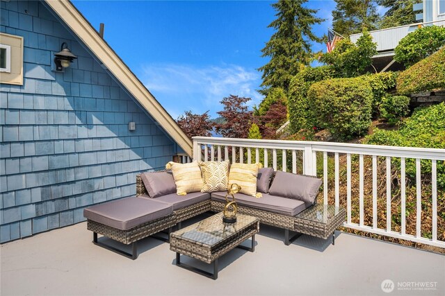 view of patio featuring an outdoor living space