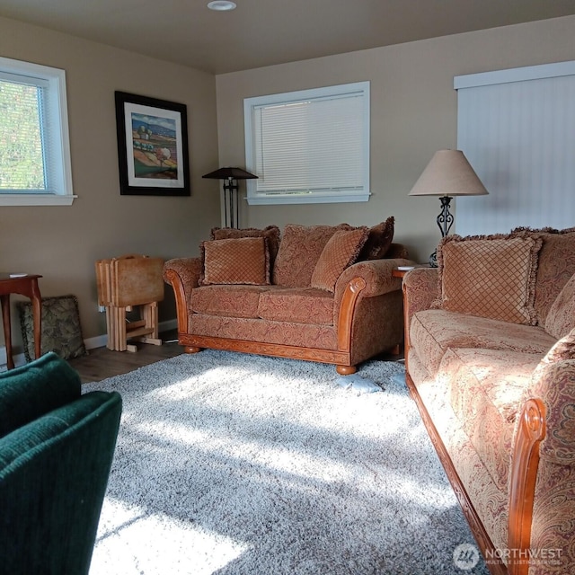 living area with baseboards
