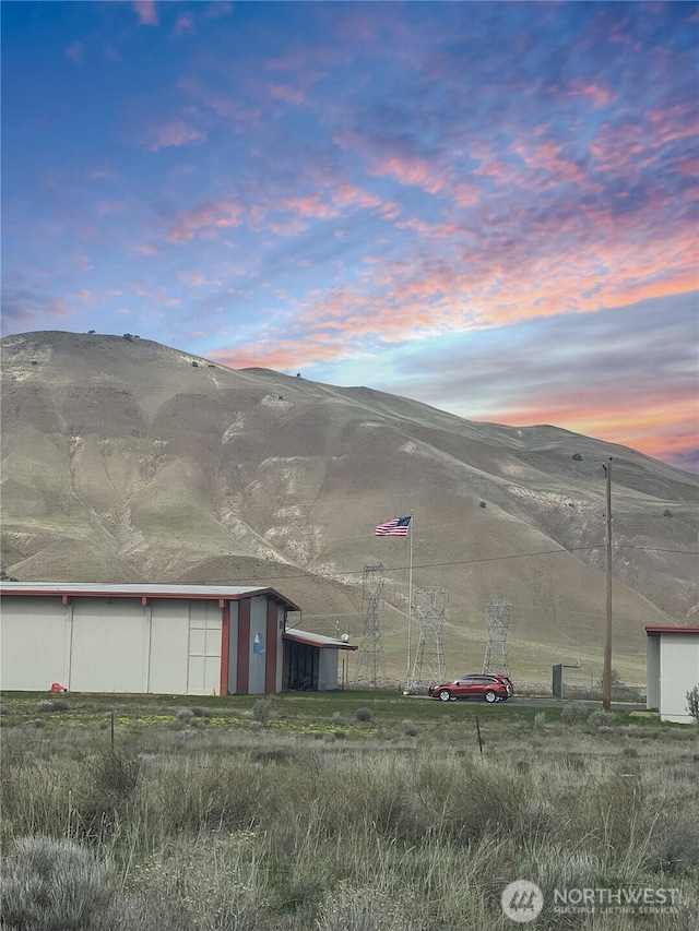 property view of mountains