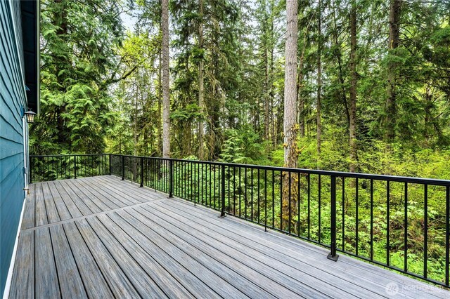 28728 NE 52nd St, Carnation, WA 98014 - deck with a wooded view