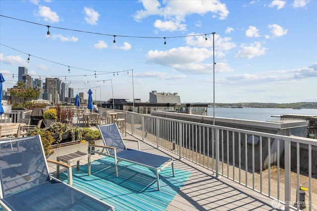 76 Cedar St Unit Ph07, Seattle, WA 98121 - deck with a water view and a view of city