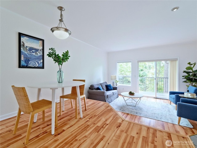 4350 W Lake Sammamish Pkwy SE Unit 133, Issaquah, WA 98027 - dining room with light wood-style floors