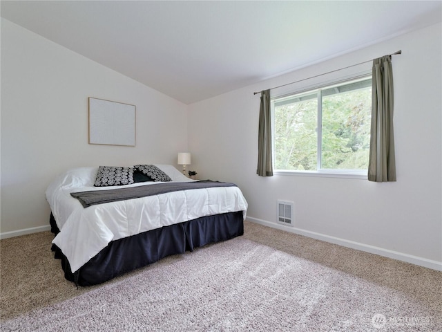 4350 W Lake Sammamish Pkwy SE Unit 133, Issaquah, WA 98027 - bedroom with carpet floors, baseboards, and vaulted ceiling