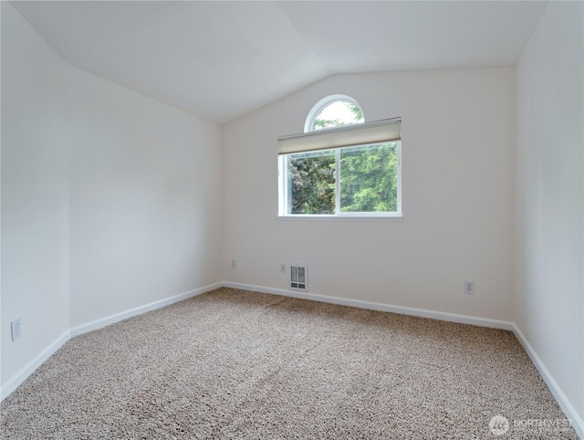 4350 W Lake Sammamish Pkwy SE Unit 133, Issaquah, WA 98027 - empty room with carpet flooring, lofted ceiling, and baseboards