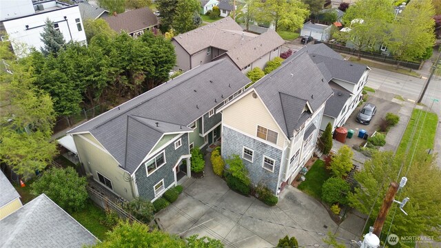 drone / aerial view featuring a residential view
