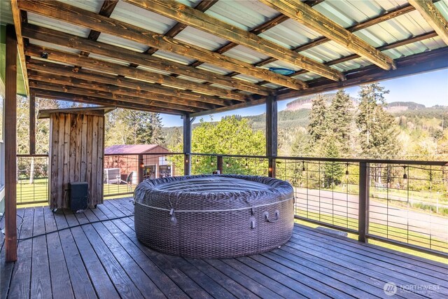 deck with central AC unit