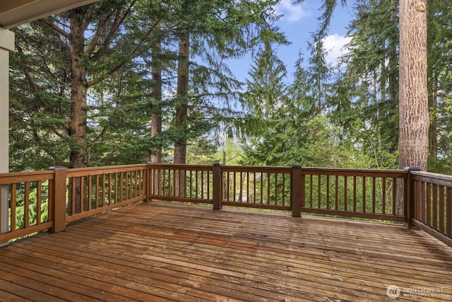 4952 160th Ct SE, Bellevue, WA 98006 - view of wooden terrace