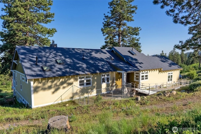 44 Alpine Ln, Okanogan, WA 98840 - view of front of property featuring a chimney and roof with shingles