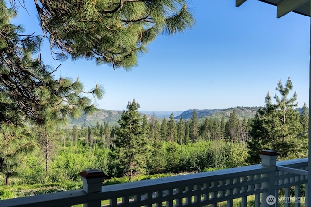 44 Alpine Ln, Okanogan, WA 98840 - balcony with a mountain view and a view of trees