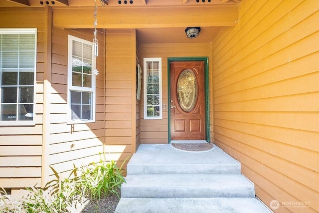 view of exterior entry