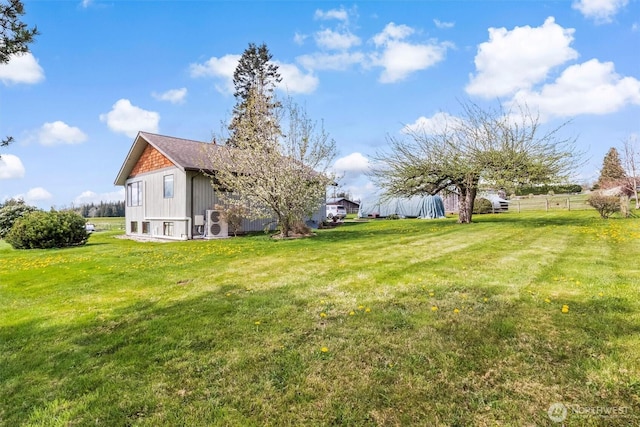 5752 Ronnie Hill Ln, Ferndale, WA 98248 - view of yard featuring fence