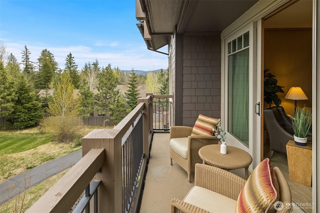 3600 Suncadia Trl Unit 4018, Cle Elum, WA 98922 - balcony with a mountain view