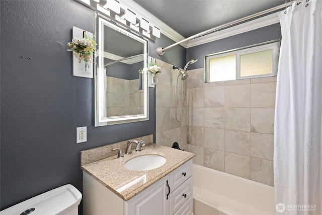 full bathroom with shower / tub combo with curtain, toilet, vanity, and crown molding