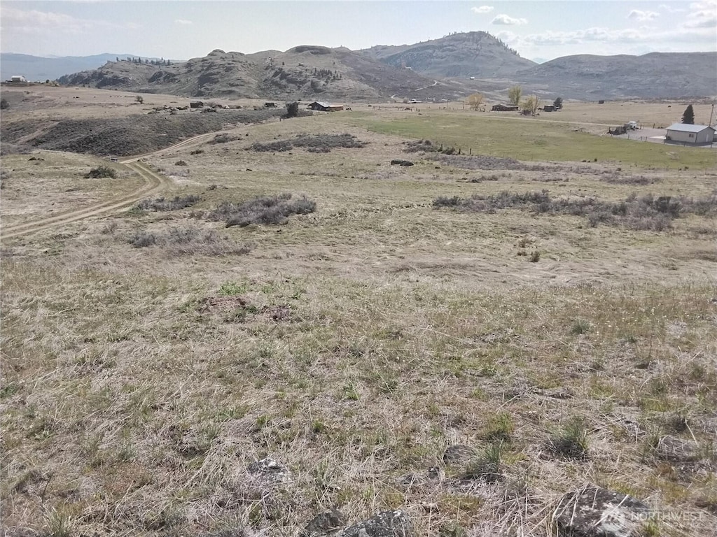 183 Round Up Rd, Tonasket, WA 98844
