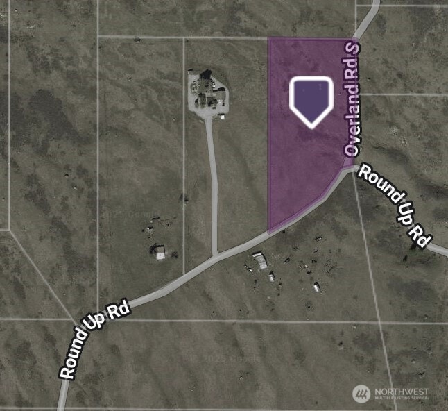 183 Round Up Rd, Tonasket, WA 98844