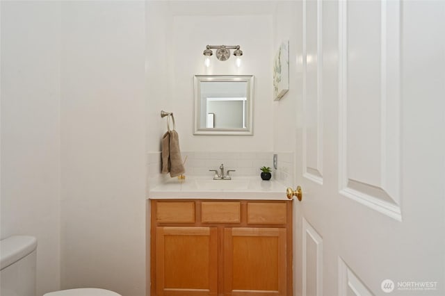 10839 35th Ave SW, Seattle, WA 98146 - half bath featuring toilet and vanity