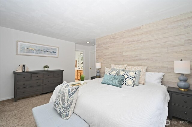 10839 35th Ave SW, Seattle, WA 98146 - bedroom featuring carpet floors, connected bathroom, and baseboards