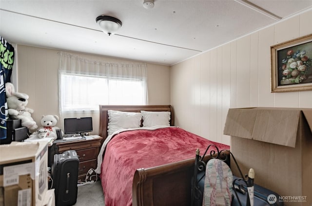 bedroom with carpet