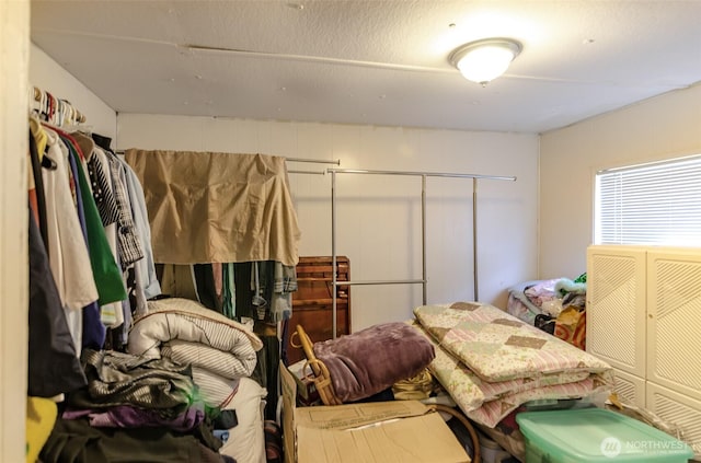 bedroom featuring a closet