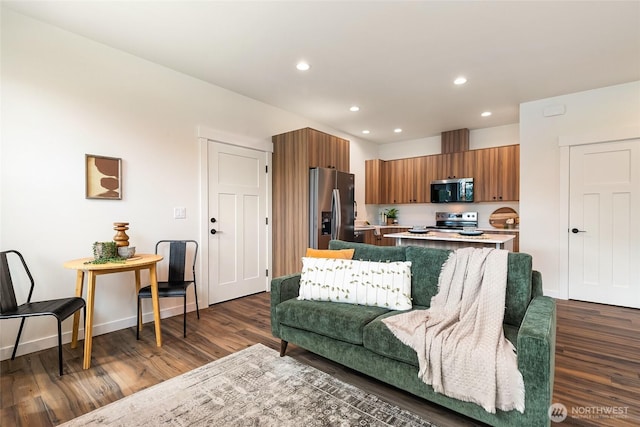 4226 Melrose Ln, Bellingham, WA 98226 - living area featuring dark wood-style flooring and recessed lighting