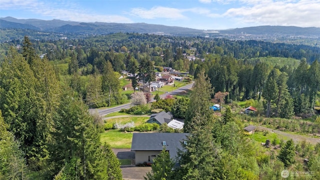 3837 Columbia Heights Rd, Longview, WA 98632 - drone / aerial view with a forest view and a mountain view
