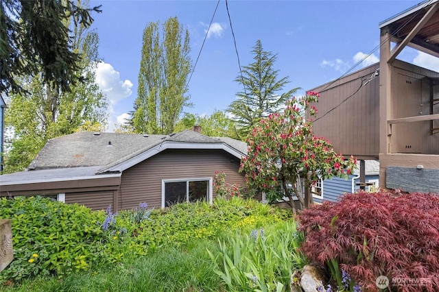 view of home's exterior