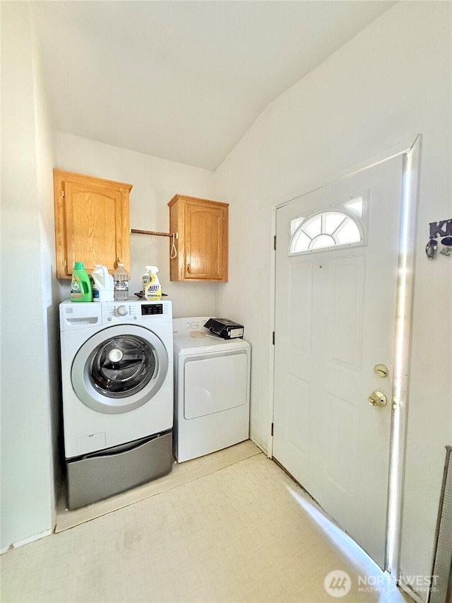 84 Weatherstone Rd, Omak, WA 98841 - laundry area featuring cabinet space and washing machine and dryer