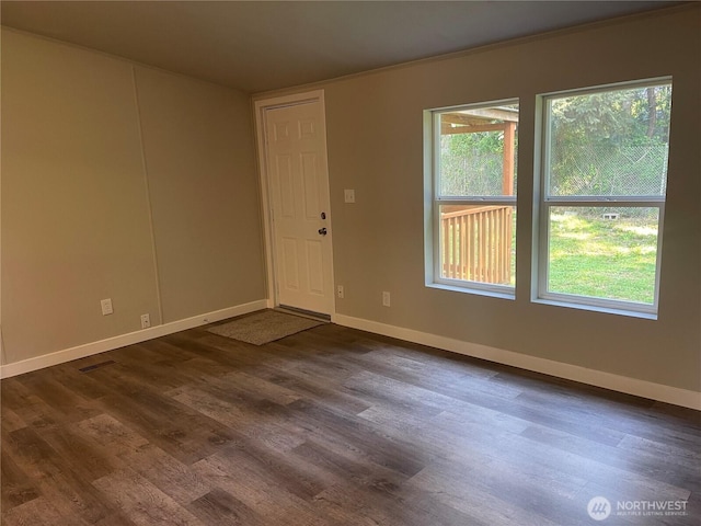 611 Cedar Ave Unit 33, Port Hadlock, WA 98339 - unfurnished room with dark wood-style floors and baseboards