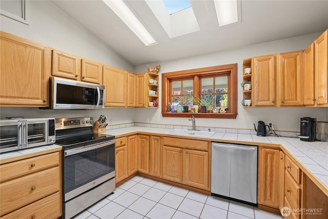 12905 Pless Rd SE, Rainier, WA 98576 - photo 9