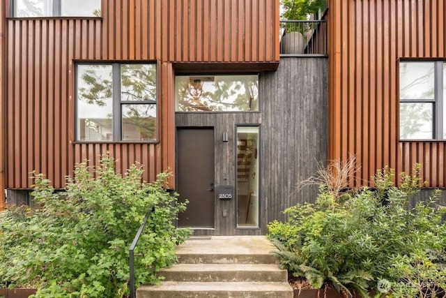 2305 E Alder St, Seattle, WA 98122 - view of property entrance
