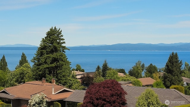 1140 Edmonds St, Edmonds, WA 98020 - water view featuring a mountain backdrop