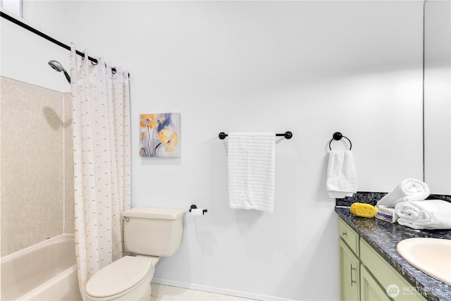 21827 4th Ave SE, Bothell, WA 98021 - bathroom with shower / bathtub combination with curtain, vanity, toilet, and baseboards
