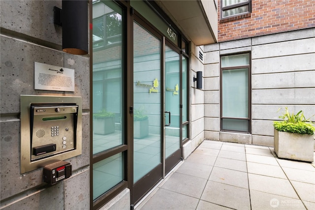 4547 8th Ave NE Unit 308, Seattle, WA 98105 - view of balcony