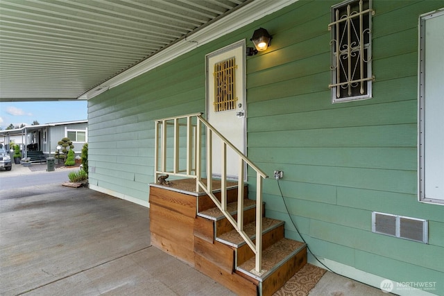 view of property entrance