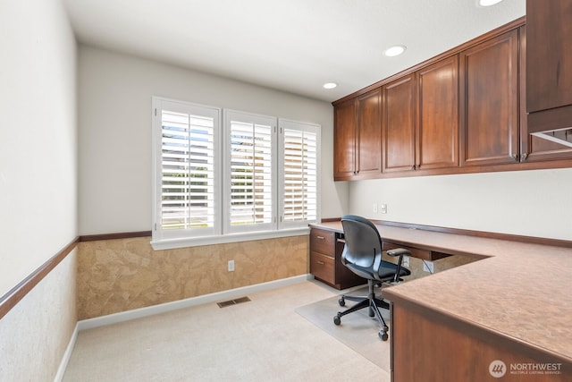 1208 N 20th Ave, Yakima, WA 98902 - office space featuring baseboards, visible vents, light colored carpet, and recessed lighting