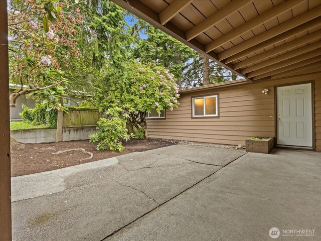 2909 SW 116th St, Burien, WA 98146 - view of patio / terrace