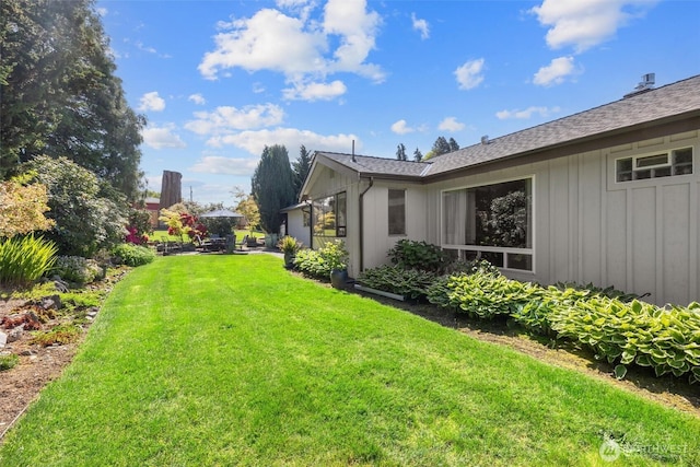 330 15th St, Snohomish, WA 98290 - view of green lawn with a gazebo