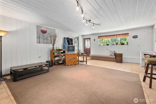330 15th St, Snohomish, WA 98290 - view of tiled living room