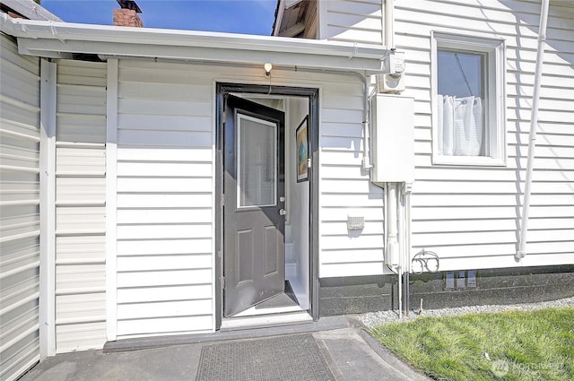 view of exterior entry