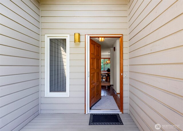 view of entrance to property