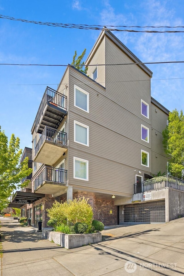 1400 N 80th St, Seattle, WA 98103 - view of property