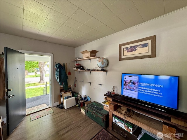 711 E Dayton Ave, Dayton, WA 99328 - interior space featuring wood finished floors