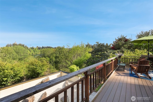 view of wooden deck