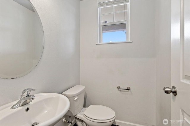 4000 Cameron Dr NE, Lacey, WA 98516 - bathroom featuring a sink and toilet
