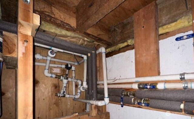 view of utility room