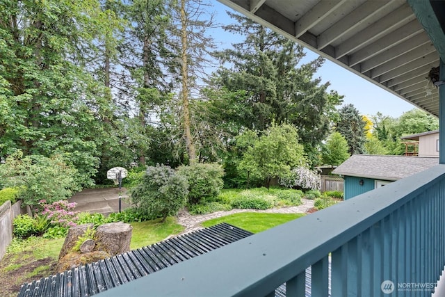 1302 Spruce St, Longview, WA 98632 - view of balcony