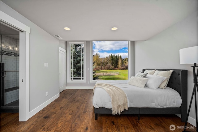 bedroom featuring baseboards, visible vents, and recessed lighting